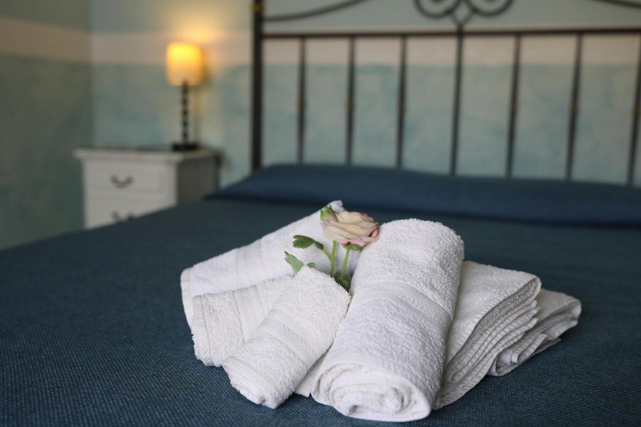 Le Terrazze B&B Formia Ngoại thất bức ảnh